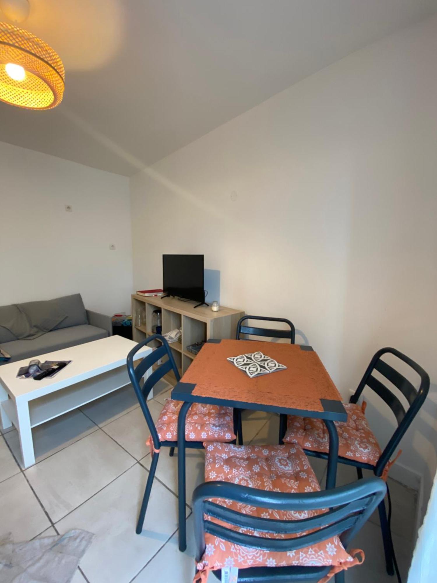 La Petite Amienoise Au Calme, Stationnement Gratuit Hébergement de vacances *